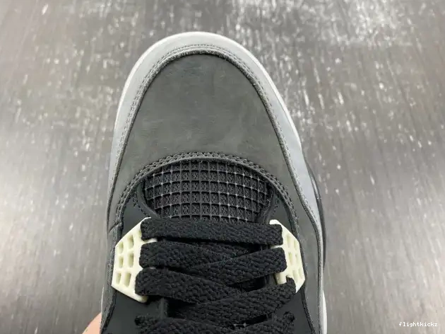 Fear Retro (2013) 626969-030 Pack Jordan 4 0505